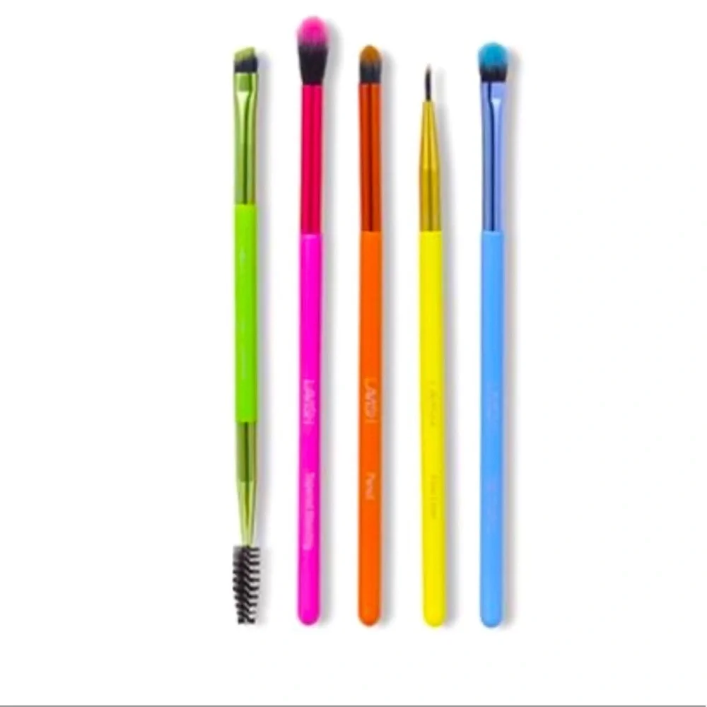 'LAVISH' 5-Piece Brush Set & wet brush cleaning system